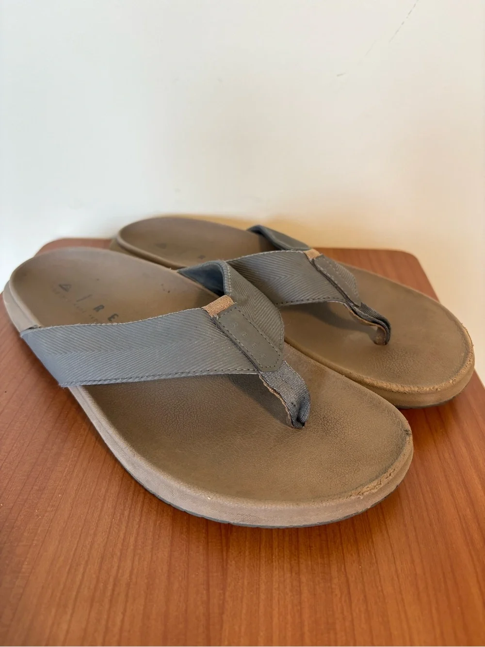 REEF The Raglan Water Friendly Flip Flop Sandals for Men size 9